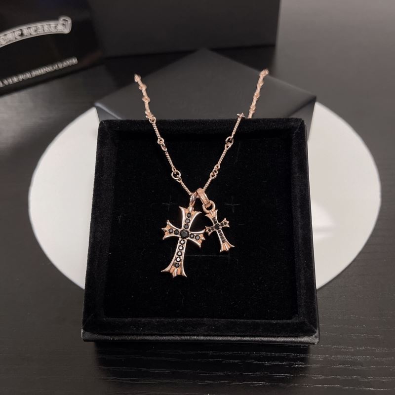 Ch**me He**ts necklaces
